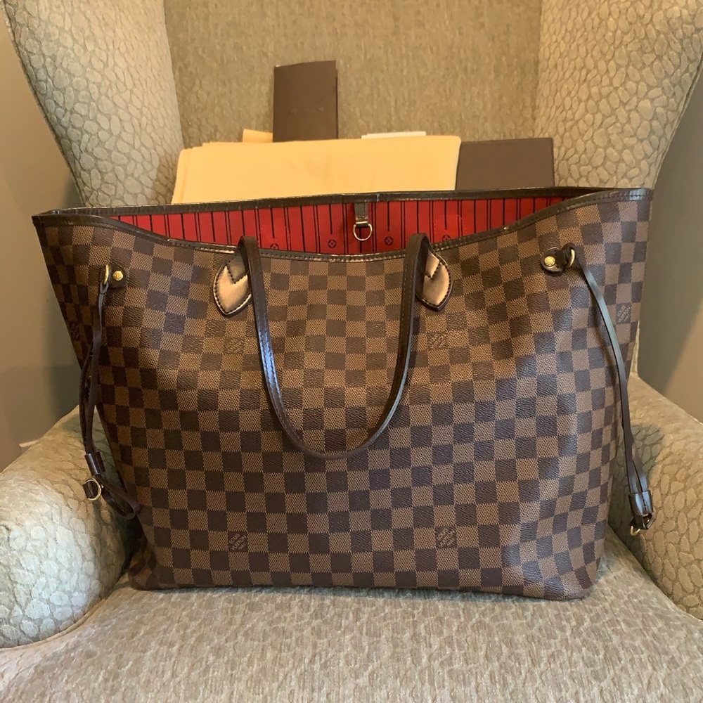 Louis Vuitton Neverfull in Damier Ebene GM